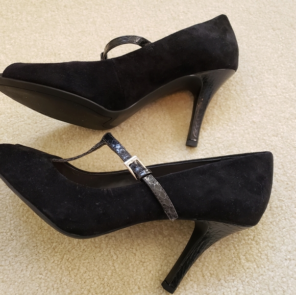 Franco Sarto Peekaboo Toe Shoes - Picture 4 of 6